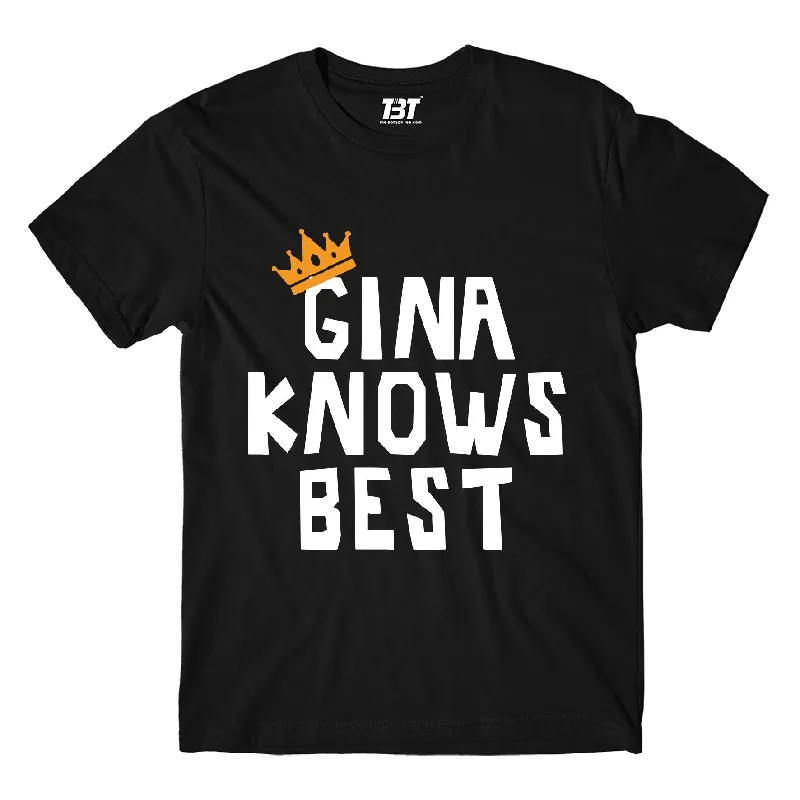 T shirt - Gina Knows Best